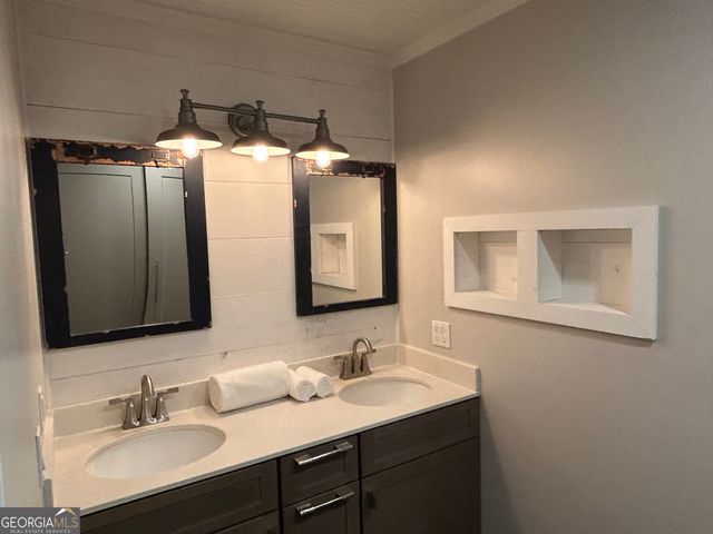 2734 Flat Shoals Road 5 AC, Concord, GA 30206