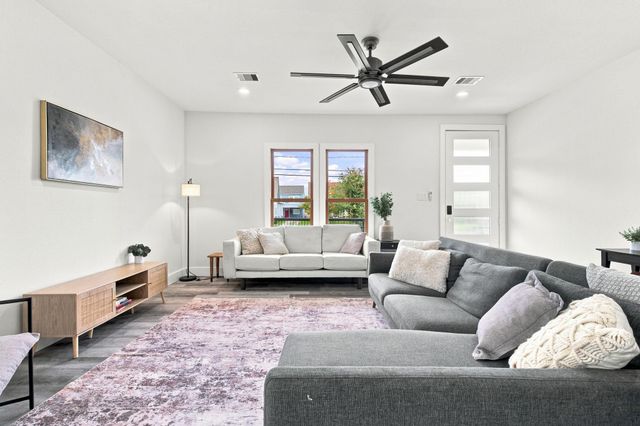 5234 Leeland Street, Houston, TX 77023