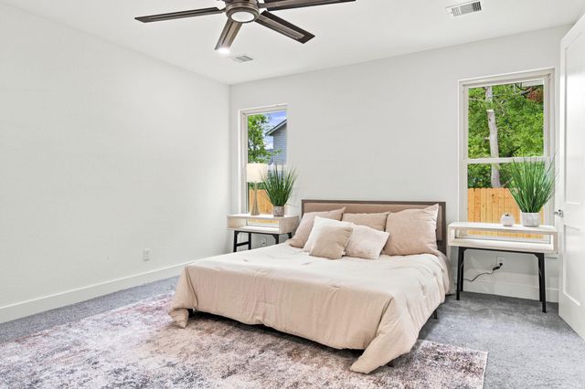 5234 Leeland Street, Houston, TX 77023