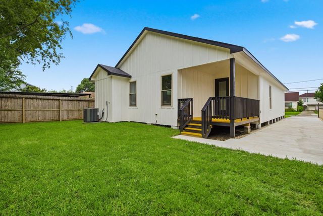 5234 Leeland Street, Houston, TX 77023