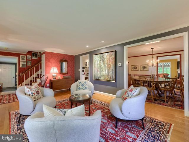 1591 MISSION RD, Lancaster, PA 17601