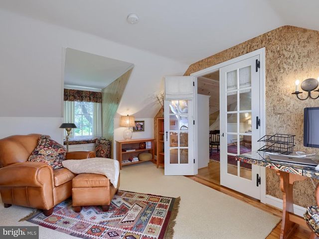 1591 MISSION RD, Lancaster, PA 17601
