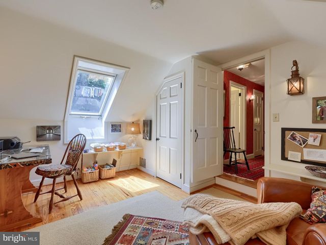 1591 MISSION RD, Lancaster, PA 17601