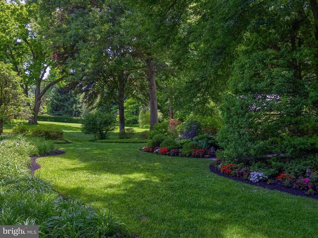 1591 MISSION RD, Lancaster, PA 17601