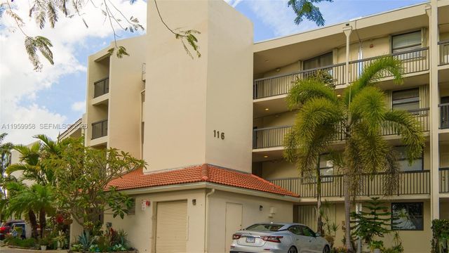 116 Lake Emerald Dr 408, Oakland Park, FL 33309