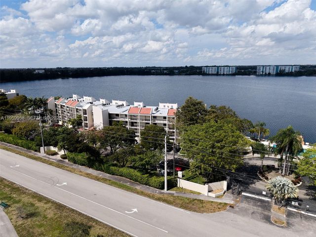 116 Lake Emerald Dr 408, Oakland Park, FL 33309