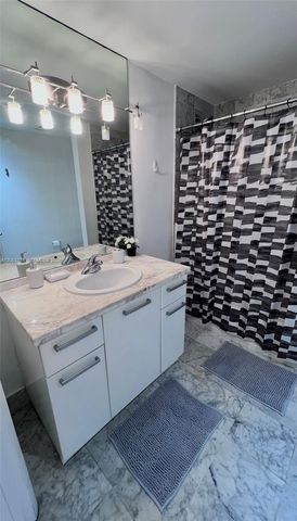 244 Biscayne Blvd 237, Miami, FL 33132