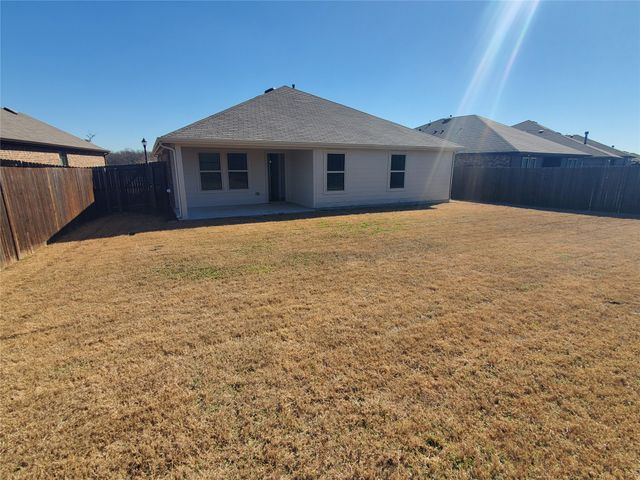 2043 Serval Lane, Crandall, TX 75114