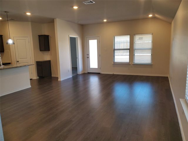 2043 Serval Lane, Crandall, TX 75114