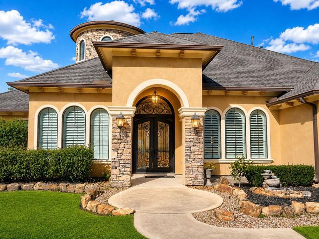 19709 Desna Drive, Porter, TX 77365