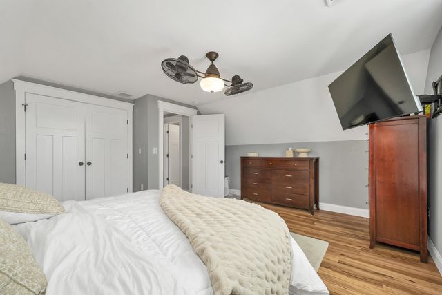 8 Heaphy Lane, Dover, NH 03820