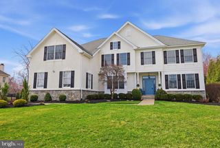 7 MILLSTONE DR, Newtown, PA 18940