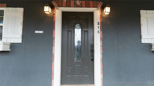 315 W Main Street, Beggs, OK 74421