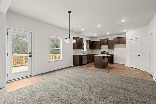 218 Laney Drive, Carrollton, GA 30117