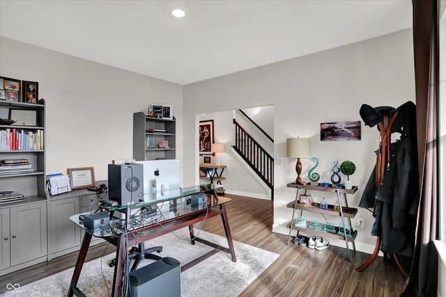 2724 Daisy Court, Columbus, IN 47201