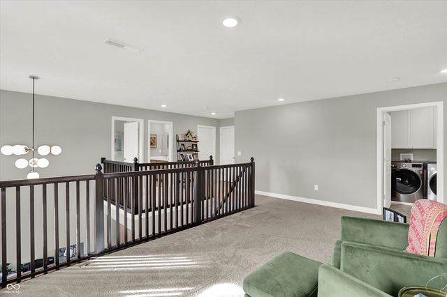 2724 Daisy Court, Columbus, IN 47201