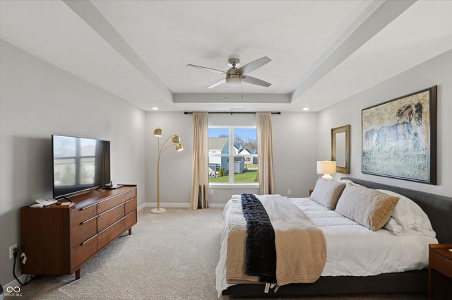 2724 Daisy Court, Columbus, IN 47201