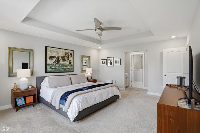 2724 Daisy Court, Columbus, IN 47201