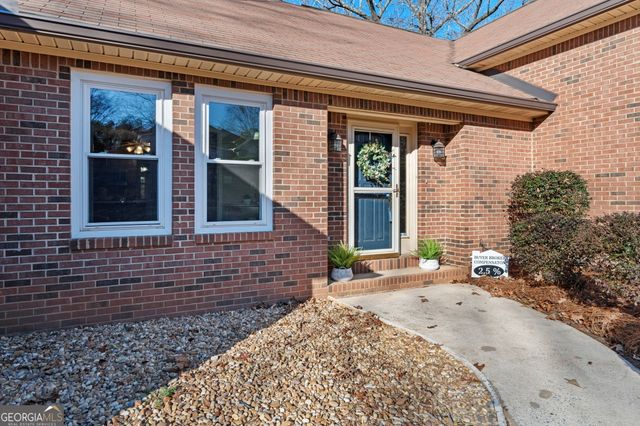 107 Laurel Oak Lane, Warner Robins, GA 31093