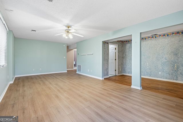 107 Laurel Oak Lane, Warner Robins, GA 31093