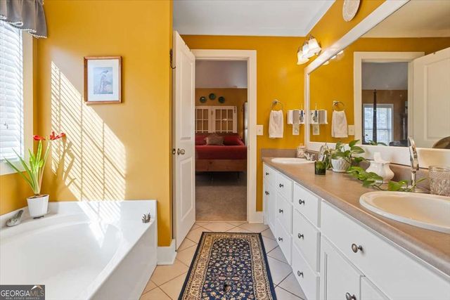 608 Greenleaf Way, Ball Ground, GA 30107