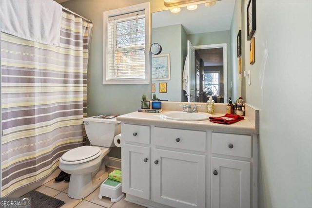 608 Greenleaf Way, Ball Ground, GA 30107