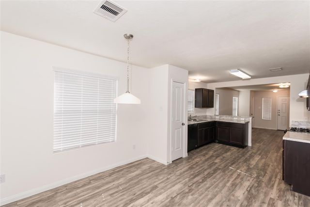 5312 Rio Ramos Street, Rosharon, TX 77583