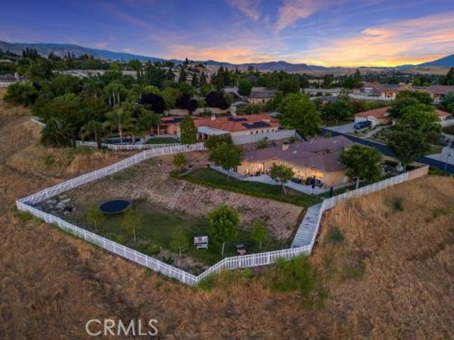 13510 Duccio, Bakersfield, CA 93306