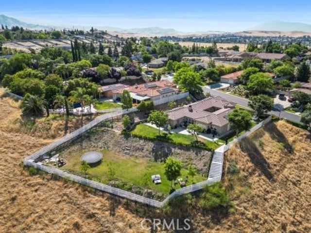 13510 Duccio, Bakersfield, CA 93306