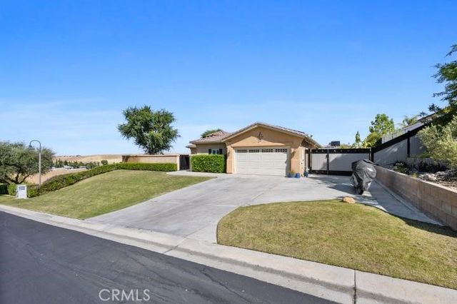 13510 Duccio, Bakersfield, CA 93306