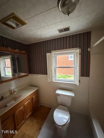 1936 Darnell Drive, Kingsport, TN 37665