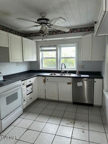 1936 Darnell Drive, Kingsport, TN 37665