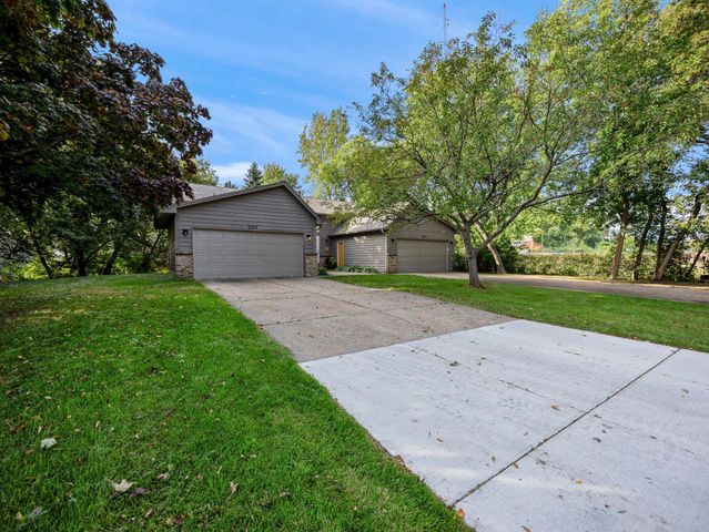 5535-5537 Lindsay Street, Golden Valley, MN 55422