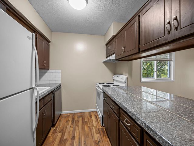 5535-5537 Lindsay Street, Golden Valley, MN 55422