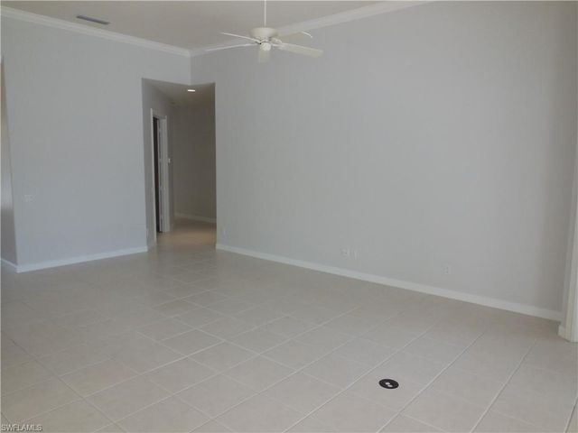 5299 Hawkesbury WAY, Naples, FL 34119
