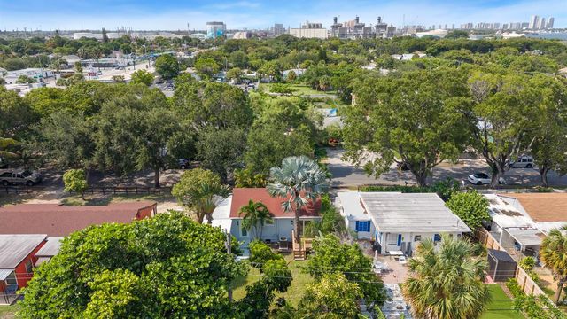 514 52ND Street, West Palm Beach, FL 33407