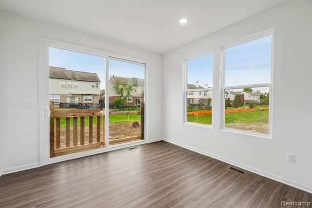 50720 Bellaire Drive, Macomb, MI 48044