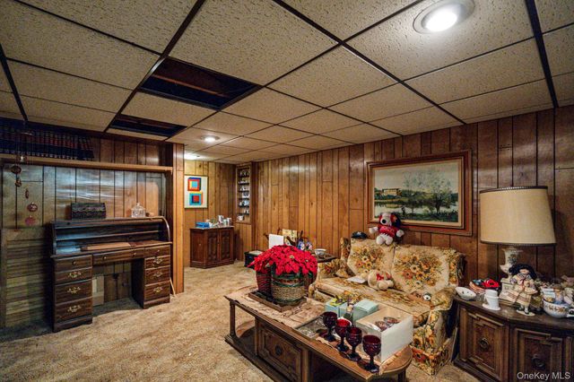 280 Hilda Street, East Meadow, NY 11554