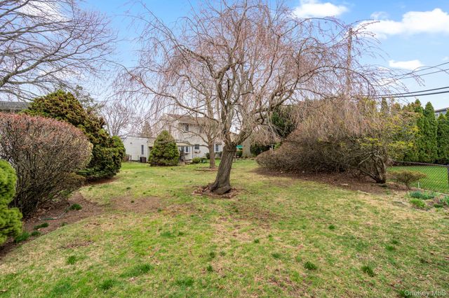 280 Hilda Street, East Meadow, NY 11554