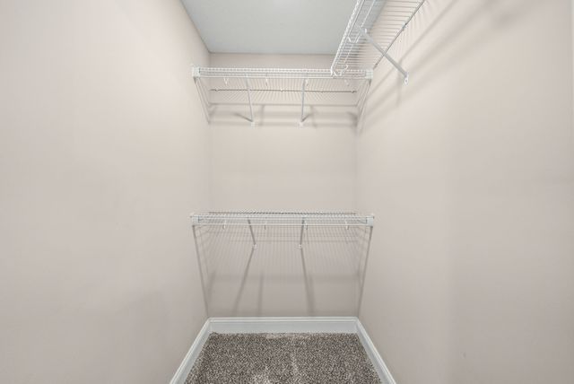 1021 Whitney Dr, Clarksville, TN 37042