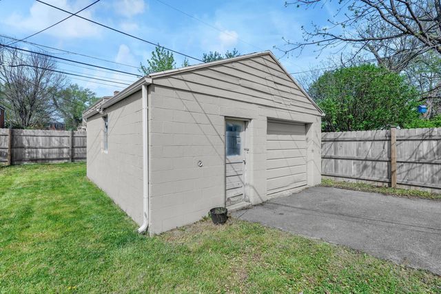 160 Rosslyn Avenue, Columbus, OH 43214