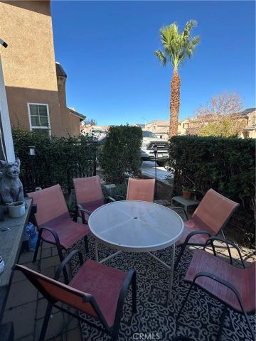 11785 Forest Park Ln, Victorville, CA 92392