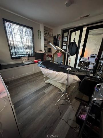 11785 Forest Park Ln, Victorville, CA 92392