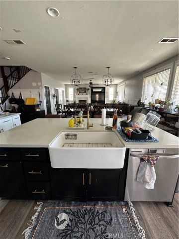 11785 Forest Park Ln, Victorville, CA 92392