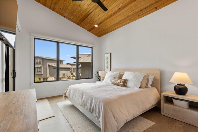 19216 Lost Tree BLVD 8, Spicewood, TX 78669