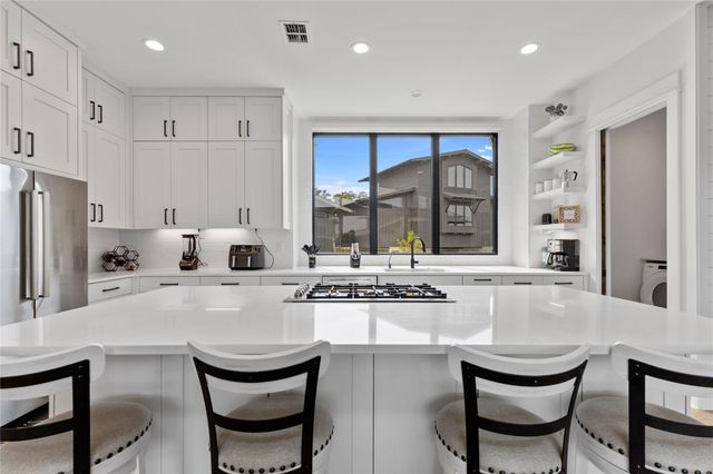 19216 Lost Tree BLVD 8, Spicewood, TX 78669
