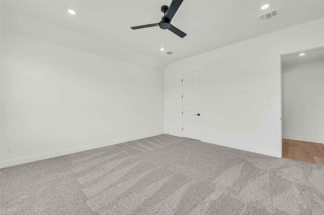 200 Saddle Springs DR, Georgetown, TX 78633