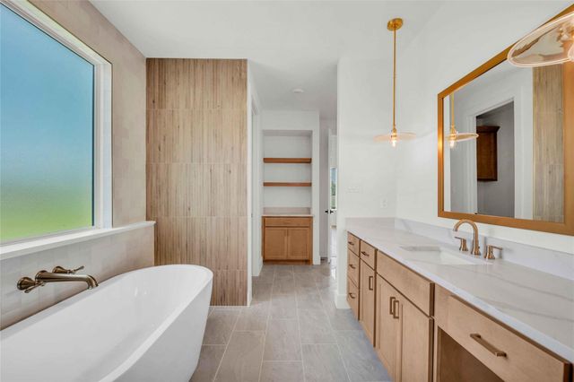 200 Saddle Springs DR, Georgetown, TX 78633