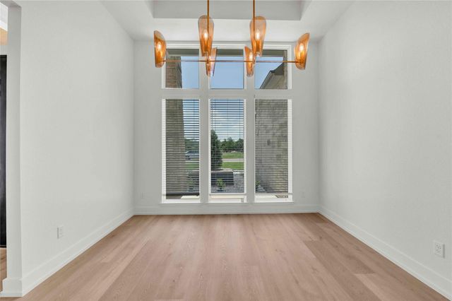 200 Saddle Springs DR, Georgetown, TX 78633