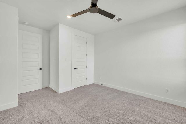 200 Saddle Springs DR, Georgetown, TX 78633